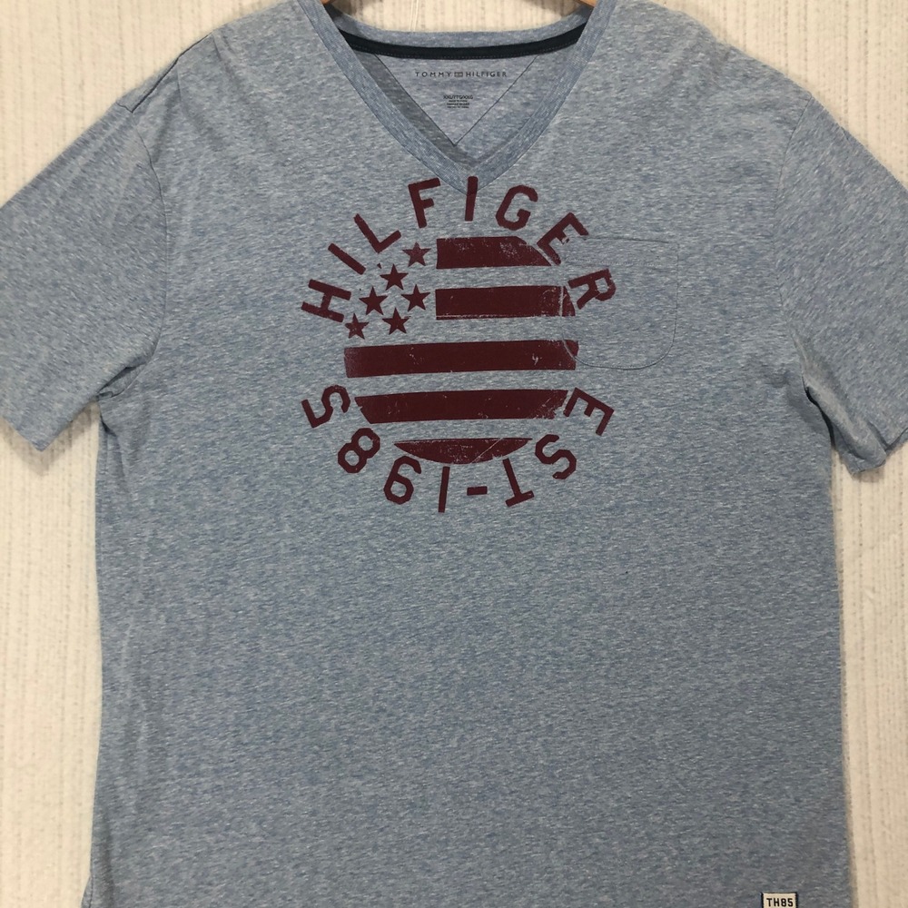 Tommy Hilfiger T-Shirt V-Neck Graphic Logo Tee Casual Top Men's Size XXL
